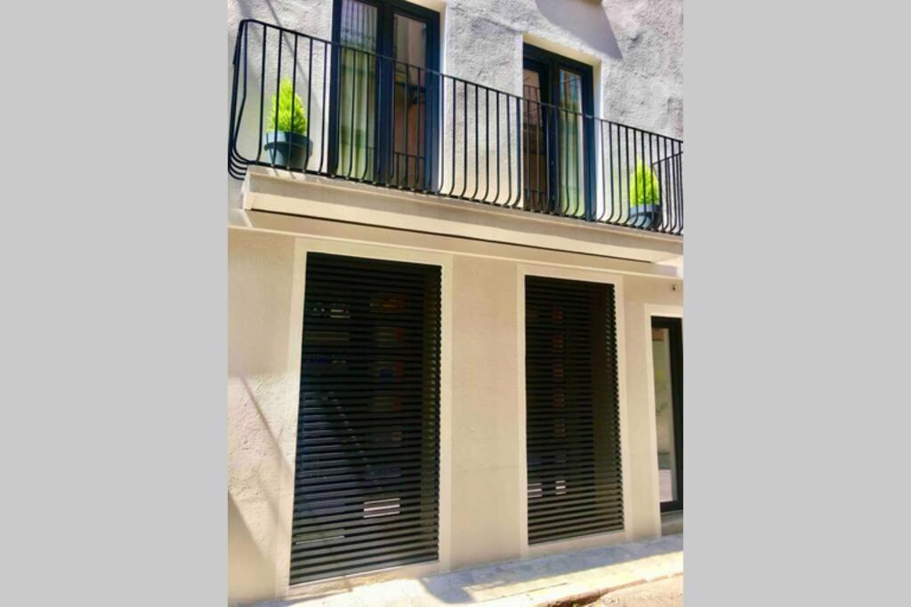 Apartamento Loft De Diseño Con Balcon Figueras Exterior foto